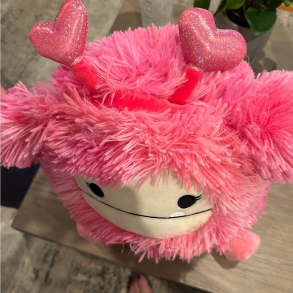 Squishmallows Caparinne the Bigfoot 11 inch - Picture 2 of 3